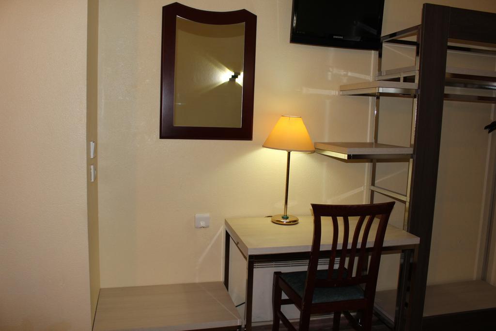 EuroHôtel Paris Nord Saint-Denis  Extérieur photo